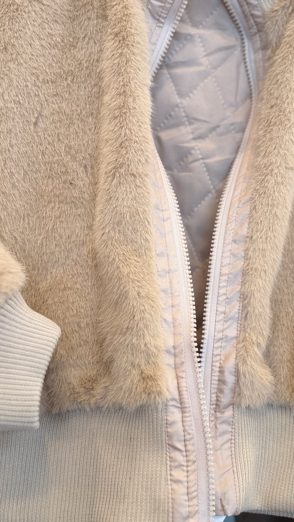 Fur Crop Zipper