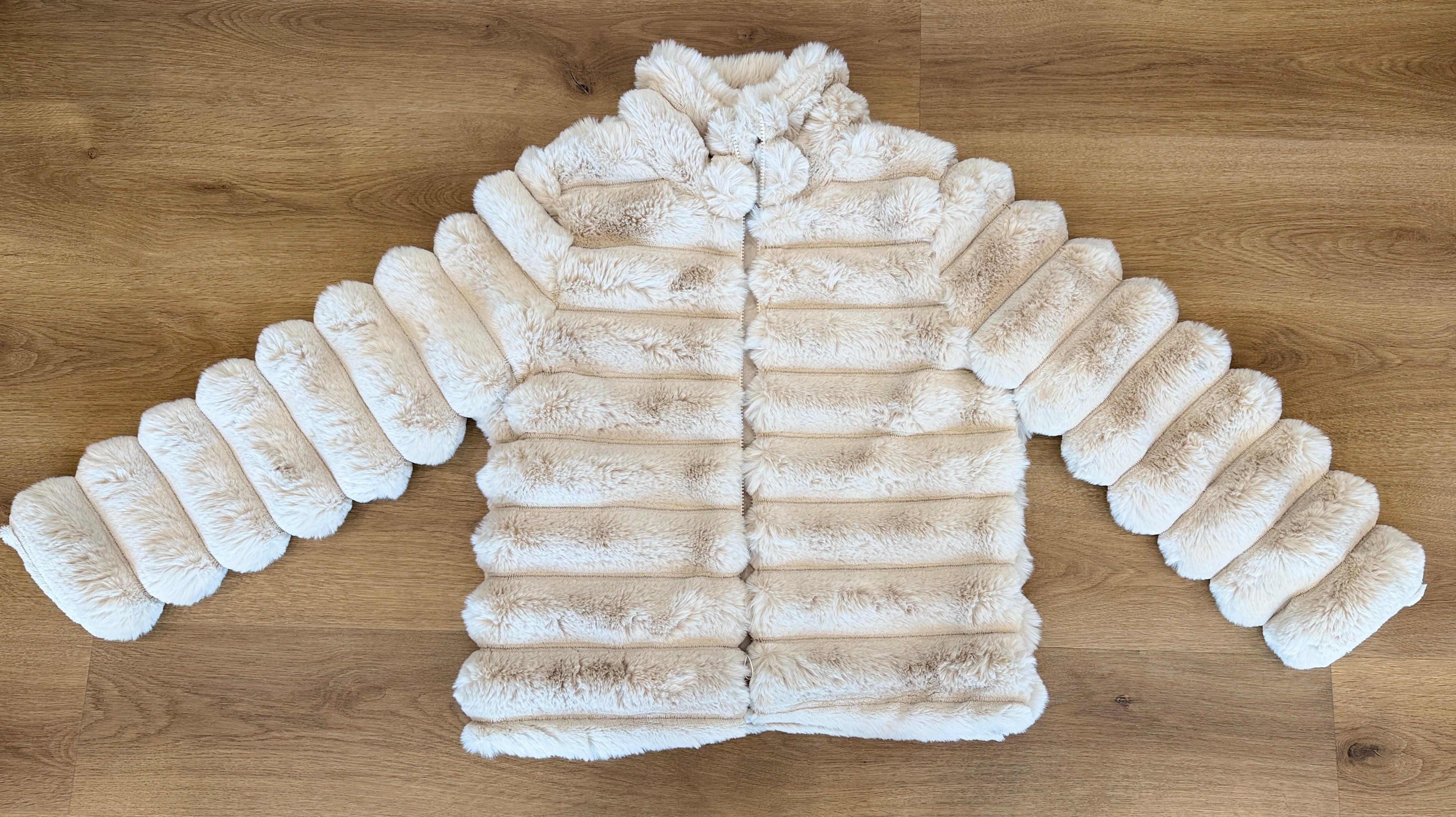 Faux fur Jacket with quilted polyester lining