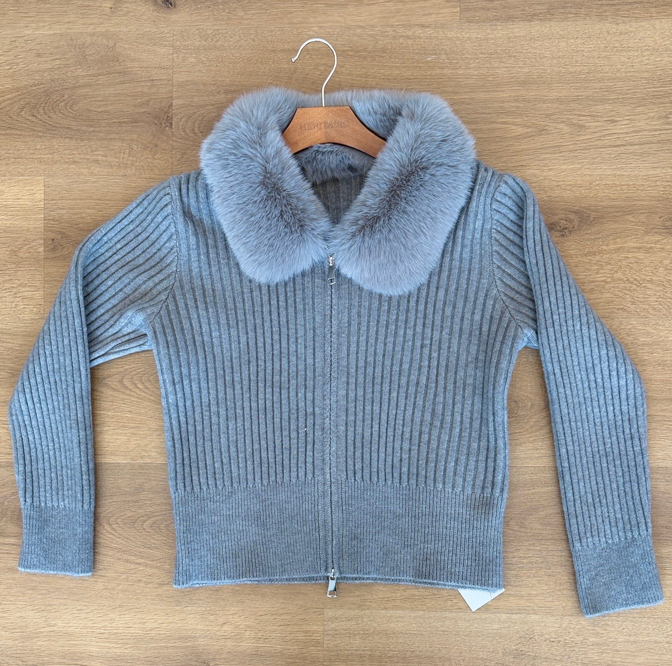 Beautiful Zip-up sweater jacket  with Fur on Collar