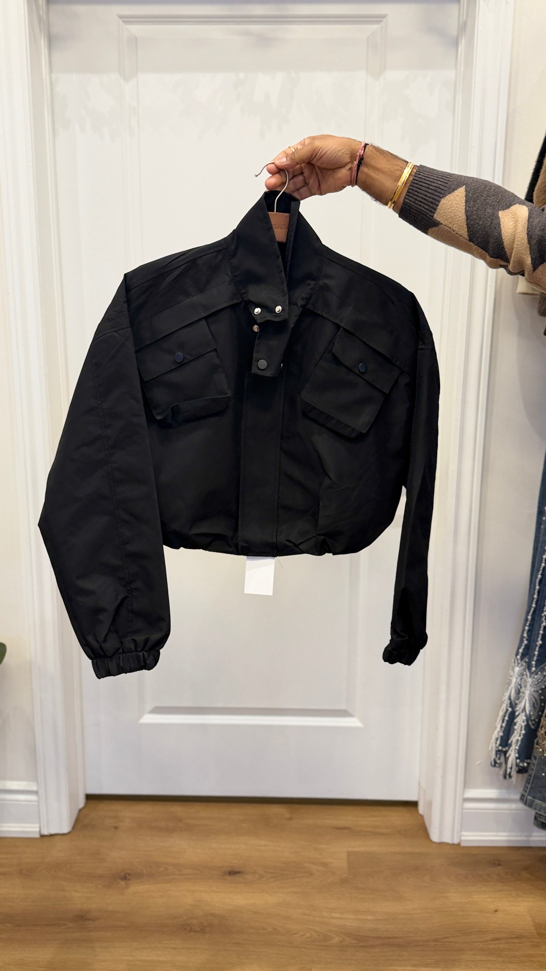 Cropped Utility Bomber Jacket for Teens & Women – Black & Brown