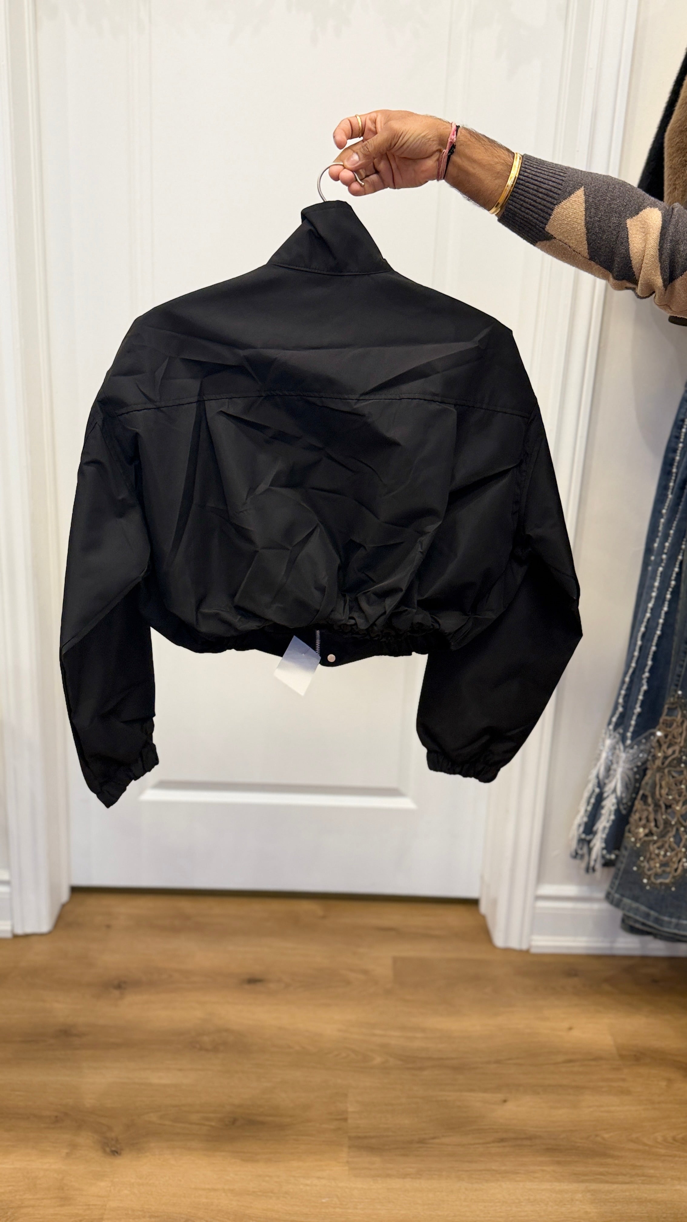 Cropped Utility Bomber Jacket for Teens & Women – Black & Brown