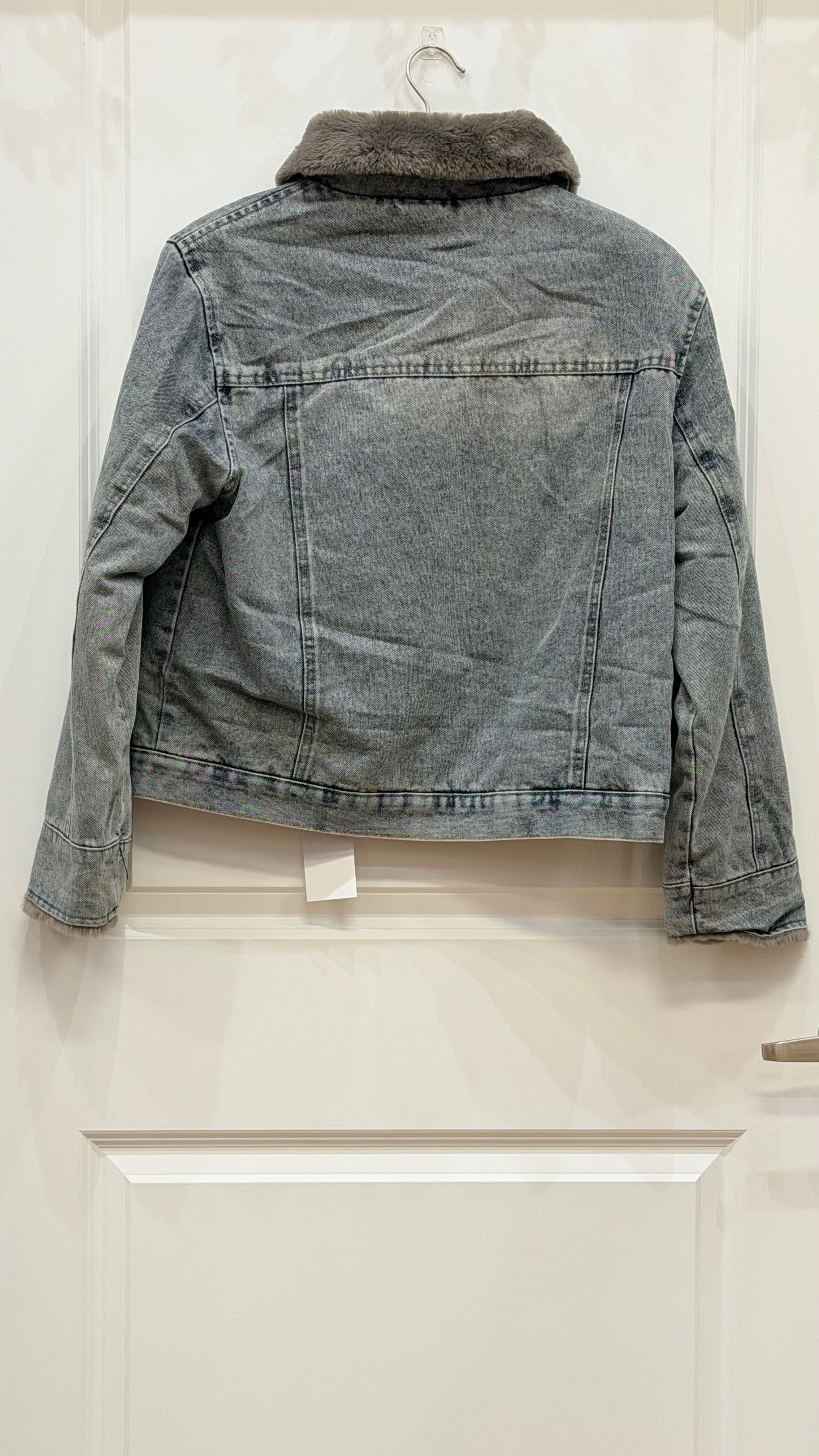 Girls & Women’s Winter Denim Jacket with Faux Fur Collar | Sherpa Lined Button-Up Jean Jacket | Warm Casual Winter Outerwear