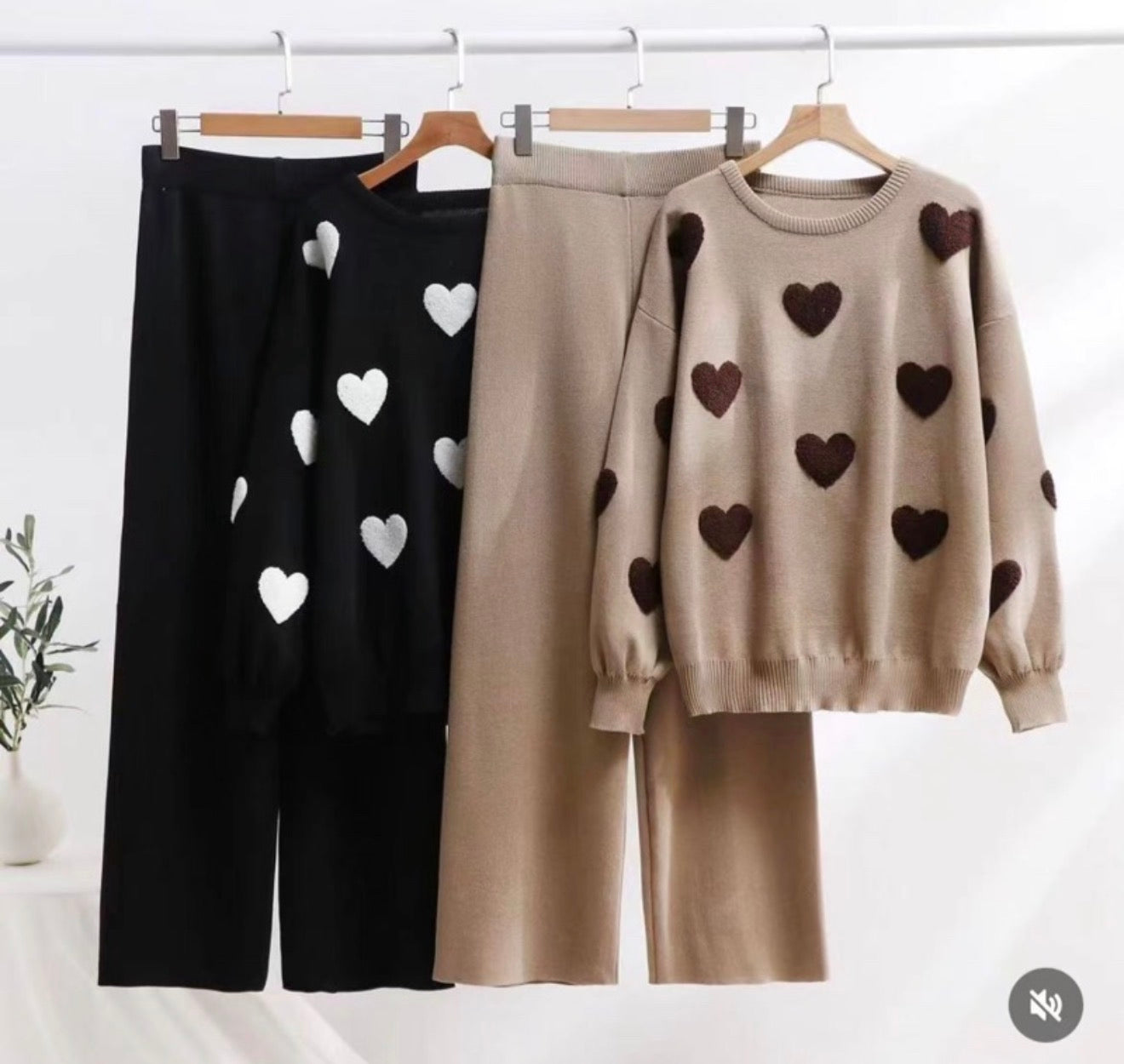 Beautiful 2 piece Cord set